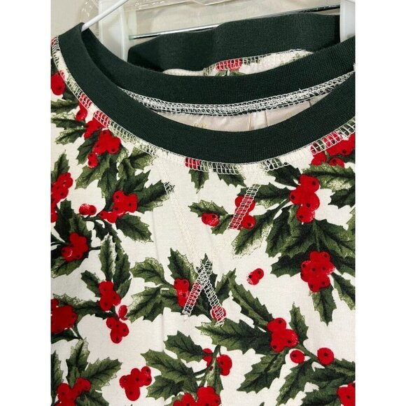 Rachel Parcell Pajama Set XS Red Crew Neck Christmas Holly Festive Santa Soft - Picture 4 of 11